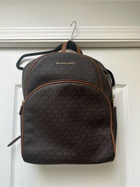 Michael Kors Abbey Backpack